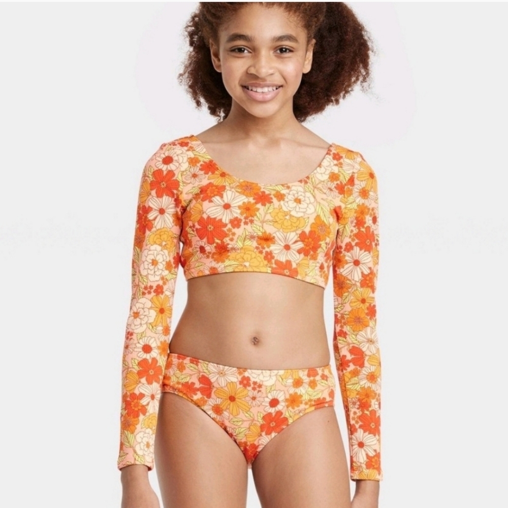 ❤️10/$13 New art class rashguard swim top